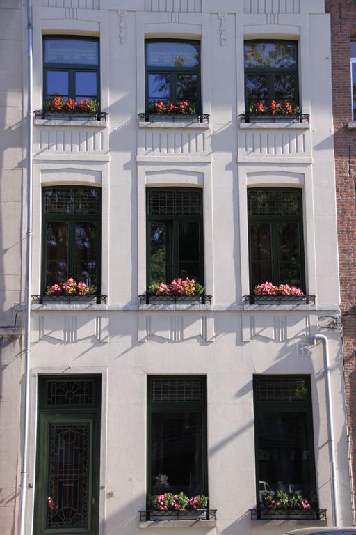 B&B De Lachende Engel Mechelen Exterior foto